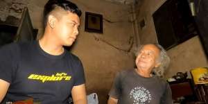 Kisah Pak Edy 20 Tahun Tinggal Sebatang Kara di Rumah Kumuh Terbengkalai, Tanpa Listrik dan Air Bersih