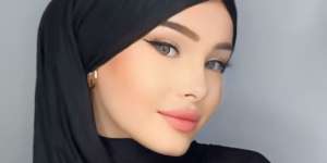 Cara 'Sat Set' Lilit Pashmina Bahan Jersey  Biar Terlihat Stylish 