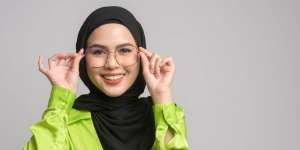 4 Langkah Samarkan Kantung Mata, Tampilan Auto Fresh