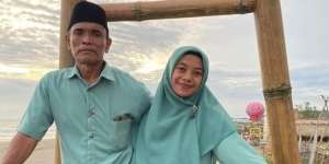 10 Potret Pasangan Beda Usia 36 Tahun yang Viral, Disebut Bak Ayah & Anak, Nasib Sang Wanita Bikin Haru