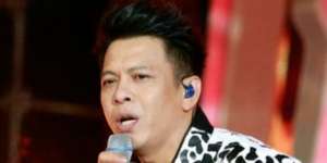 Momen Ariel Peluk Erat Sang Putri, Bikin Baper Banyak Orang