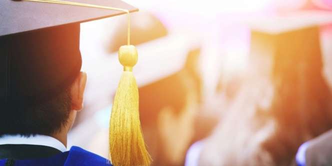 Profesor Termuda Universitas Terkenal Dunia Ini Dulunya Buta Huruf sampai Umur 18 Tahun