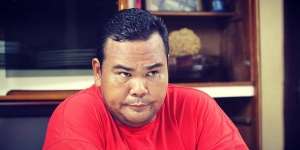 Masih Ingat Fahmi Bo 'Deddy' di Tukang Ojek Pengkolan? Nasibnya Sekarang Miris Banget, Pisah Rumah dengan Istri dan Tinggal di Kos-kosan