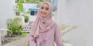 Recreate Hijab Saat Sekolah, Tampilan Jadi Imut Banget