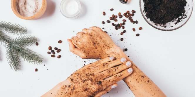 Ketahui Waktu Terbaik Memakai Body Scrub