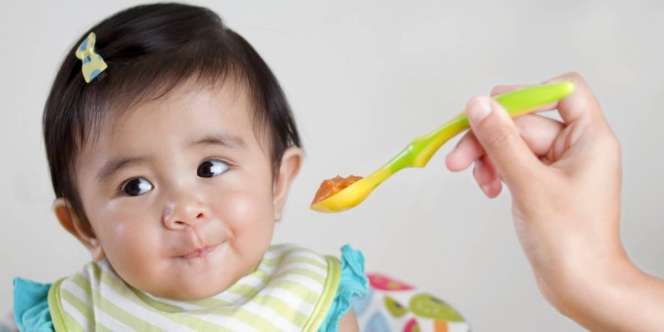 Dokter Ungkap 3 Penyebab Anak Mengemut Makanan