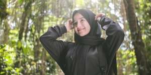 Berhijab Bisa Sebabkan Kebotakan, Atasi dengan Cara Ini