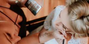 Terlalu Percaya Promosi MakeUp Artist Pilihan Sendiri, Pengantin Wanita Gagal Cantik, Wajah Memar dan Pernikahan pun Batal