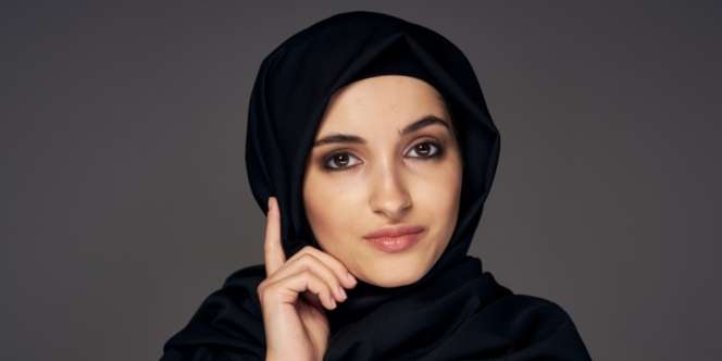 Jangan Sampai Salah, 3 Cara Pakai Bronzer yang Benar