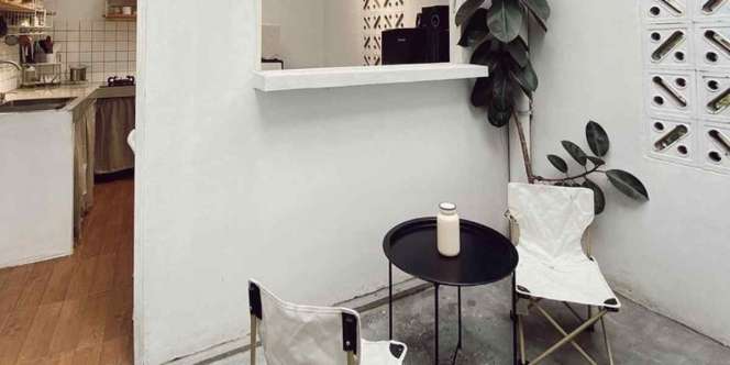 Dapur dan Teras Belakang Jadi Tempat Nongkrong ala Kafe