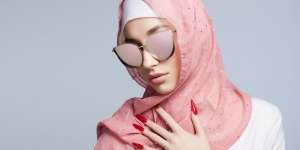 6 Cantik yang Dilarang dalam Islam, Muslimah Wajib Tahu!