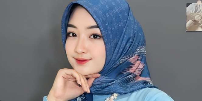 Simpel Styling Hijab Segi Empat Motif untuk Kondangan
