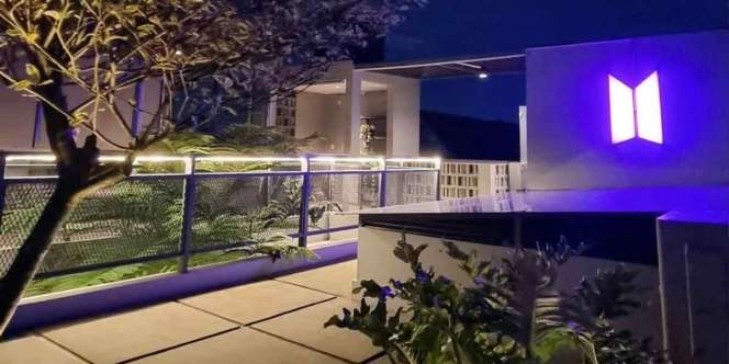 Tengok Rumah dengan Rooftop Estetik Multifungsi, Dihias Logo BTS