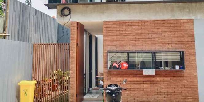 Desain Jendela ala Warung Terinspirasi dari Sketsa yang Dibuat Anak