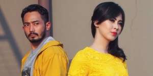 Digugat Cerai Lagi, Ini 5 Potret Lawas Kemesraan Yama Carlos Bareng Istri
