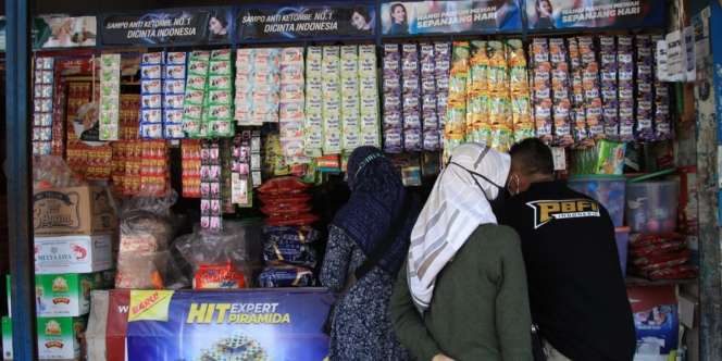 Bayar Uang Kembalian Pakai Permen, Awas Denda Rp200 Juta, Cek Begini Aturannya!