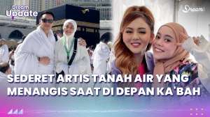 Deretan Artis Tanah Air yang Menangis saat di Depan Kabah