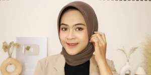 Clean Tutorial Hijab Segi Empat ke Pesta, Simpel Tapi Elegan