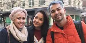 5 Potret Kedekatan Nagita Slavina dengan Mimi Bayuh Jauh Sebelum Isu Perselingkuhan Raffi Ahmad Mencuat