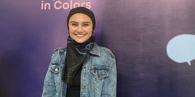 Tak Mau Jadi Korban Tren, Zee Zee Shahab Lebih Pede Berhijab Sesuai Keinginan