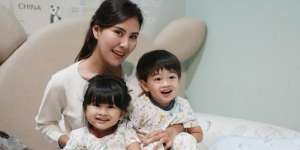 Gemas Banget! 5 Artis yang Punya Anak Kembar, Ada yang Sudah Remaja
