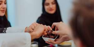 Dokter Ingatkan Kontrol Asupan Manis Saat Buka Puasa, Jangan Sampai Berlebihan