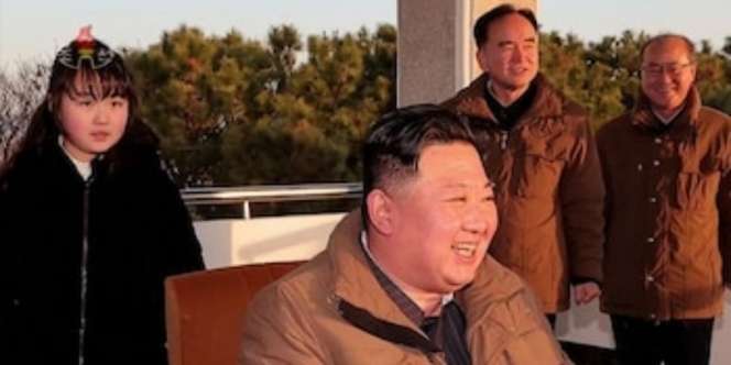 Rakyat Kelaparan, Anak Kim Jong-un Pakai Mantel Dior Puluhan Juta