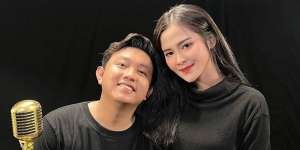 Potret Bella Bonita yang Disebut-sebut Pacar Baru Denny Caknan, Body Goals-nya Disorot