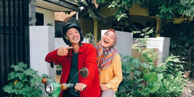 5 Potret Terbaru Tika Bravani, Pemain Denok di Tukang Ojek Pengkolan yang Makin Cantik