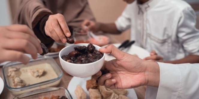 Jadwal Buka Puasa 29 Maret 2023 dan Dosa yang Menghilangkan Pahala Puasa