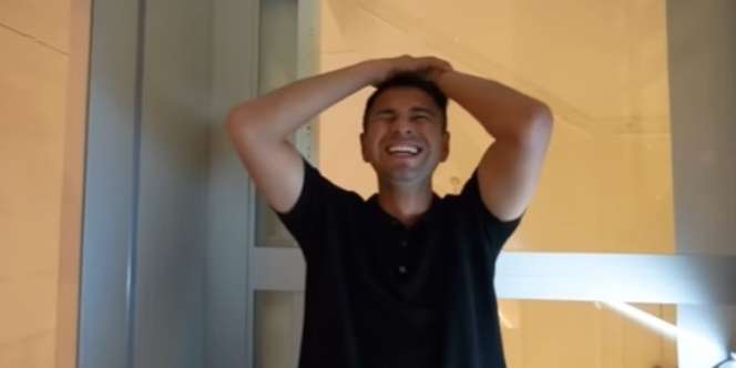 Potret Raffi Ahmad Terjebak Lift di Rumah Barunya yang Macet, Wajah Panik Jadi Sorotan