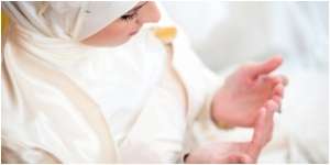 Bacaan Doa Istri yang Teraniaya dan Bentuk Perilaku Durhaka Suami pada Istrinya yang Harus Dihindari