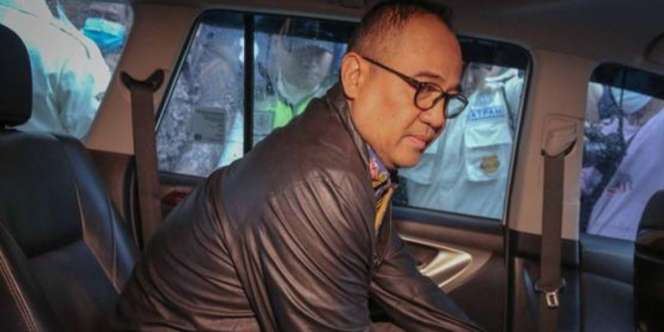 Terungkap Ciri-Ciri Artis Inisial R, Diduga Terlibat Kasus Pencucian Uang Rafael Alun