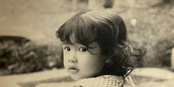 Bocah Perempuan Berponi Ini Sekarang Jadi Ratu FTV dan Sedang Nikmati Peran Ibu, Coba Tebak?