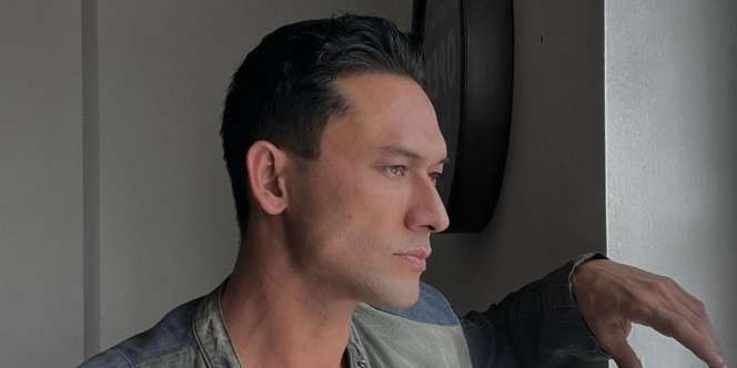 Foto Jadul Indra Brugman Semasa SMP, Dari Remaja Ketampanannya Bikin Meleleh