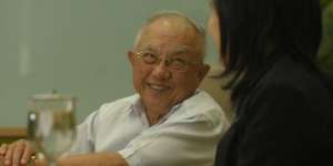 Mengenal Boenjamin Setiawan, Pendiri Kalbe Farma yang Meninggal di Usia 89 Tahun, Anak Tukang Krupuk yang Jadi Orang Terkaya Indonesia