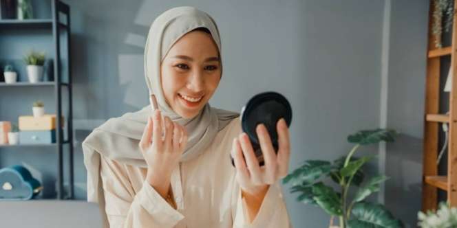3 Kebiasaan yang Jadi Sumber Masalah Pada Kulit Berminyak