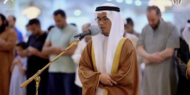 Viral Pemuda Asal Lebak Banten Jadi Imam Besar di Masjid Dubai, Suara Merdunya Bikin Jemaah Menangis