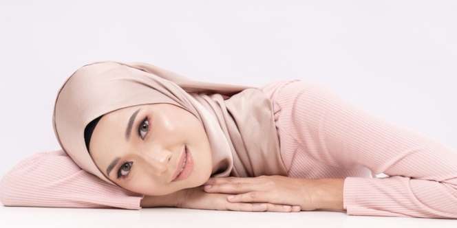 Masih Bingung Pakai Skin Tint? Ini Tips dari MUA Franky Wu