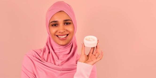 Pakai Sunscreen Sebelum Foundation, Perlindungan Kulit Lebih Maksimal
