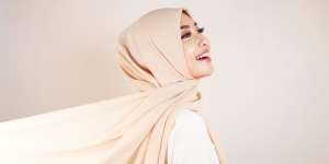 Maksimalkan Beauty Routine Kamu untuk Senyuman yang Lebih Cerah di Momen Idulfitri Nanti