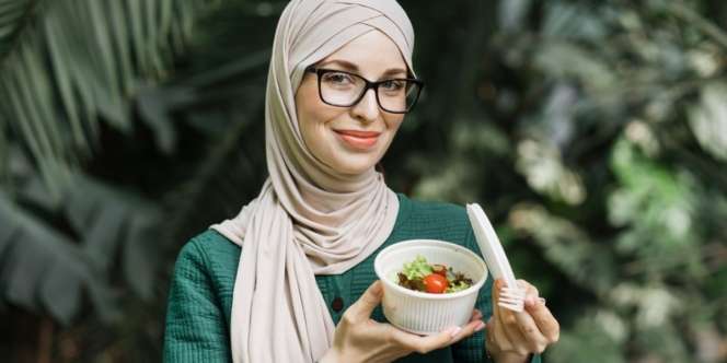 Hilangkan Perut Buncit dengan Rutin Konsumsi Makanan Berserat