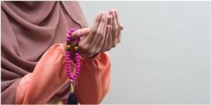 Perbedaan Hukum Sholawatan Menurut Para Ulama, serta Fadhilahnya untuk Pertebal Keimanan
