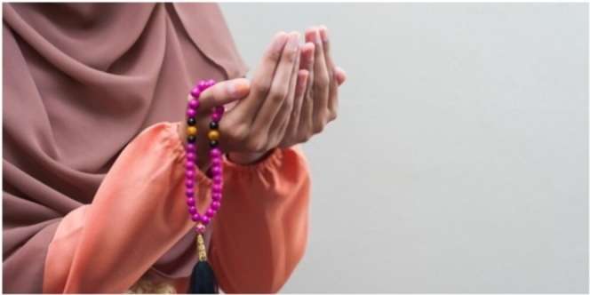 Perbedaan Hukum Sholawatan Menurut Para Ulama, serta Fadhilahnya untuk Pertebal Keimanan