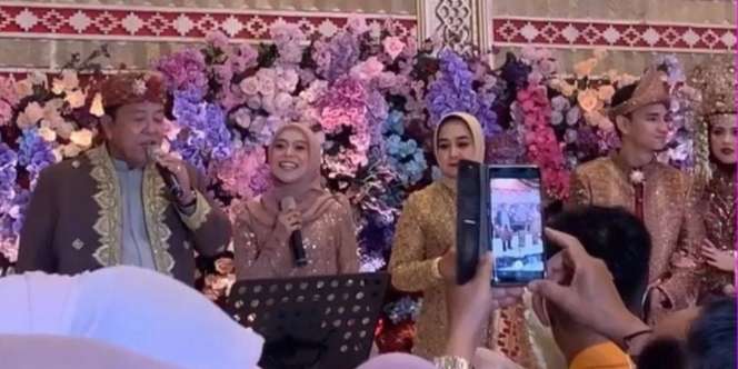 Setelah Jadi Bulan-bulanan karena Jalan Hancur, Kini Kekayaan Gubernur Lampung Jadi Sorotan, Beredar Foto Pesta Mewah Undang Artis Top