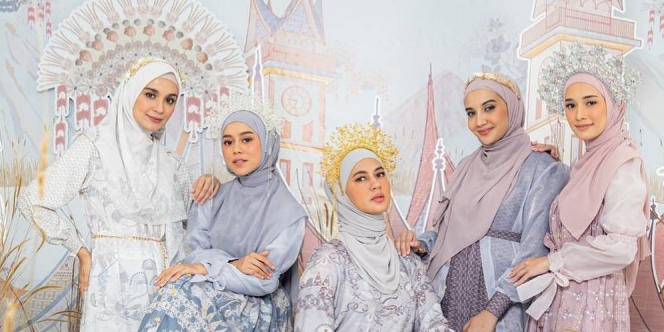 Paula Verhoeven Pakai Hijab Bermahkota, Aura Super Modelnya Juara