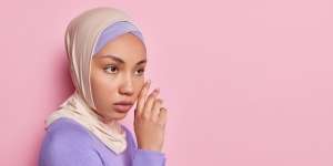 Frekuesi Terbaik Memakai Serum dalam Sehari Biar Kulit Selalu Sehat