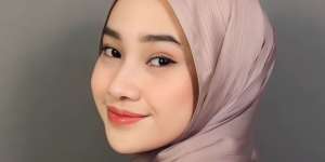 Rahasia Pakai Pashmina Silk Textured Rapi Tanpa Jarum Pentul