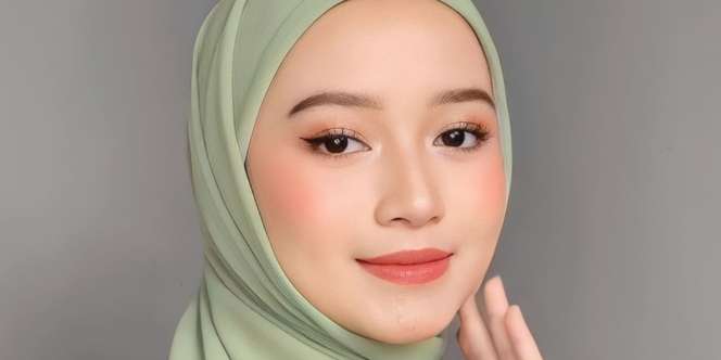 Style Hijab Segitiga Instan Mudah untuk Hari Raya