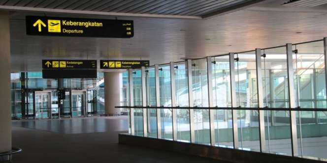 Kronologis Pistol Milik Dirut BUMN Terjatuh dan Meledak di Bandara Makassar